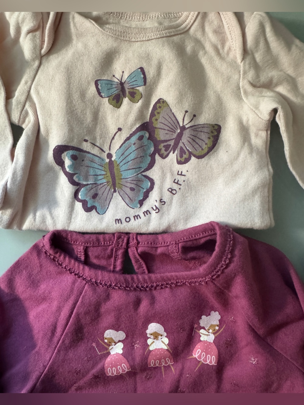 Lot Of 12 Long Sleeve Onesies - Picture 3 of 9